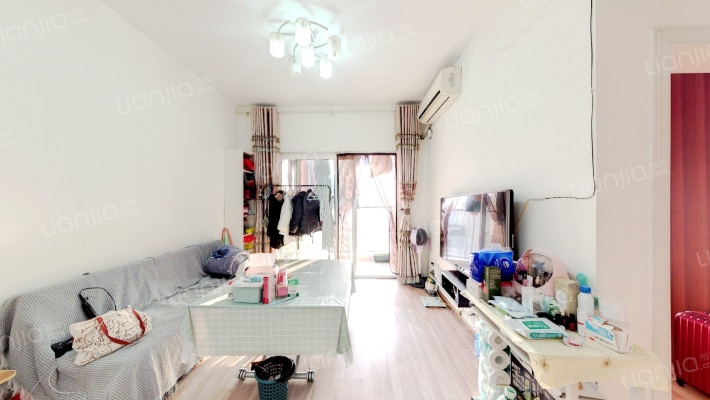 伟清泊客二手房实景图