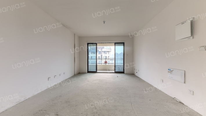 中建人居山水颐墅二手房实景图