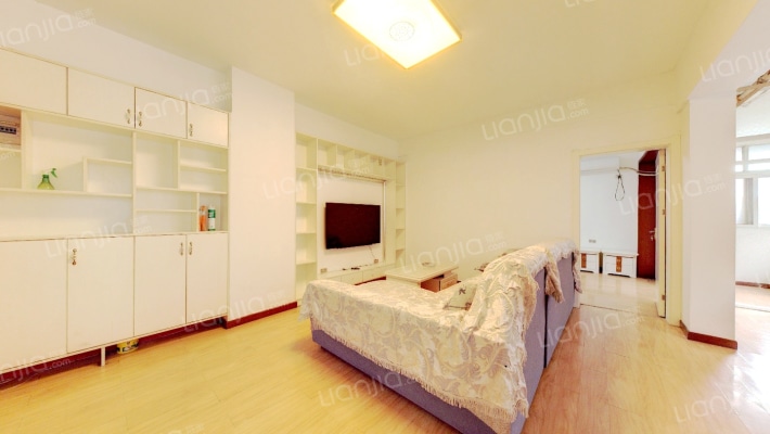 龙凯大厦二手房实景图