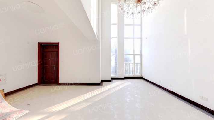 鲁信蟠龙山花园二手房实景图