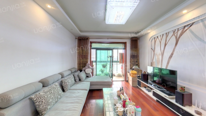 江郡华府二手房实景图