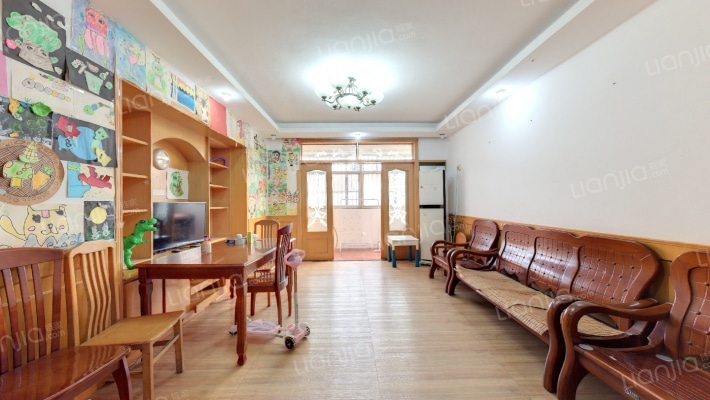 苗圃路二手房实景图