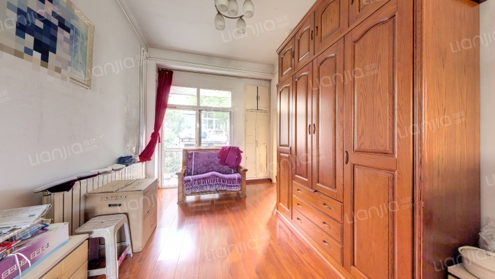 省电社区二手房实景图