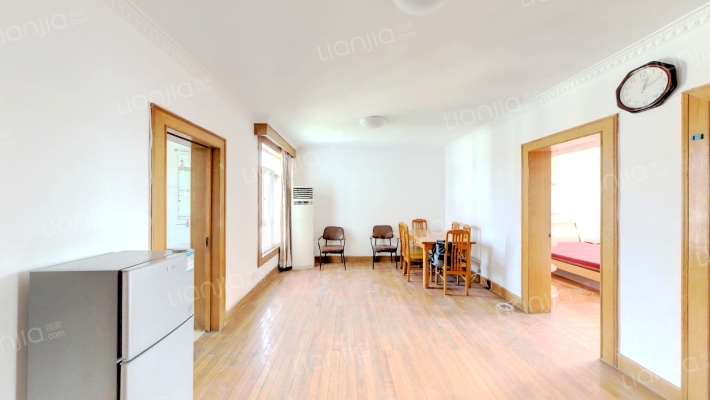 朱梅小区二手房实景图