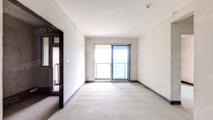 融创云湖十里D区二手房实景图