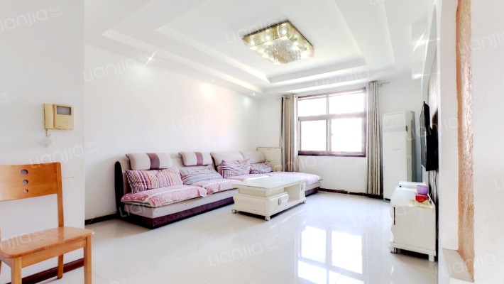 中原桂冠二手房实景图