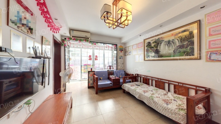 老轻院小区二手房实景图