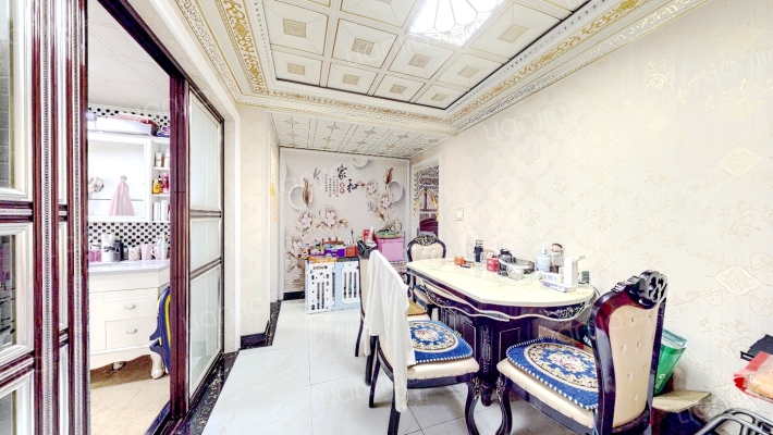 龚华新村二手房实景图