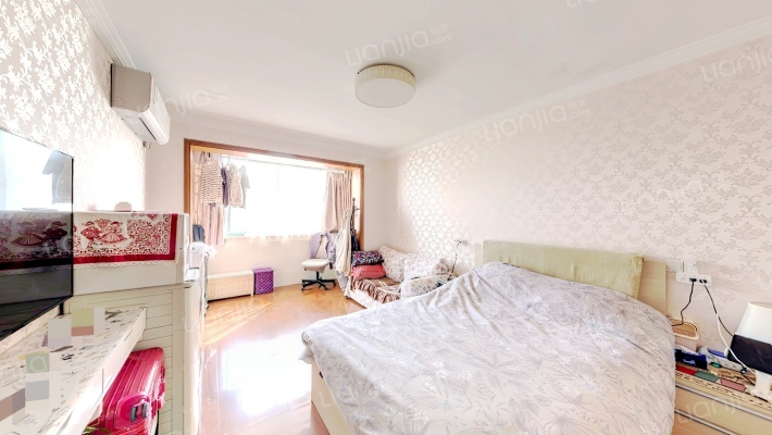 梅陇十一村二手房实景图