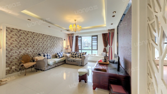 中天世纪新城三组团二手房实景图