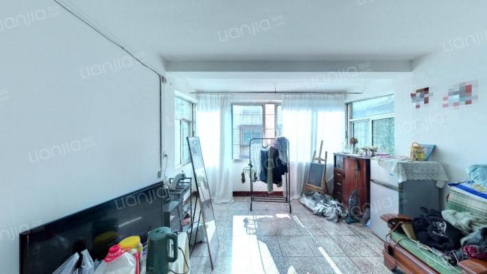 贵铁新村二手房实景图