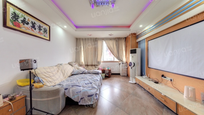 中环新港二手房实景图