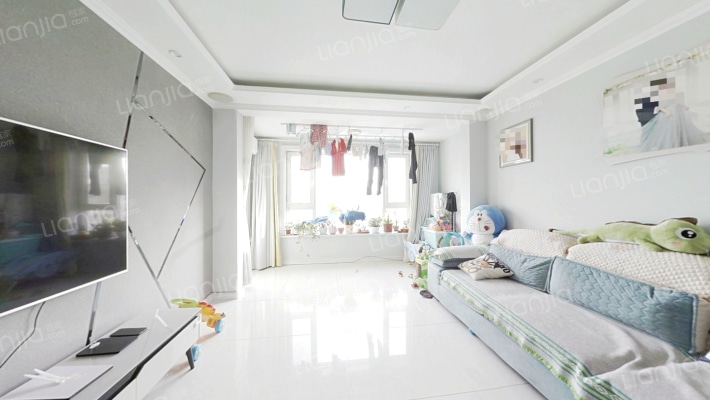 中意之尊二手房实景图