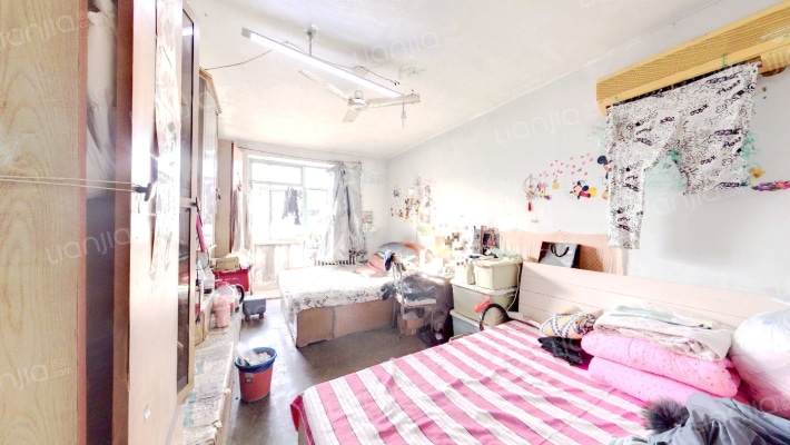 华山里二手房实景图