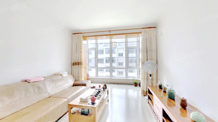 世纪嘉园二手房实景图