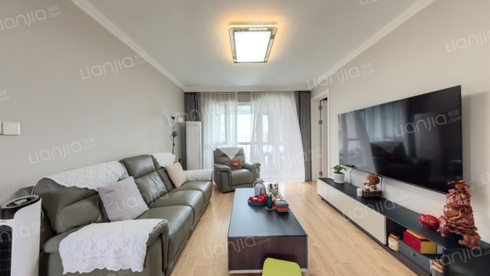 中旅万科城一期二手房实景图