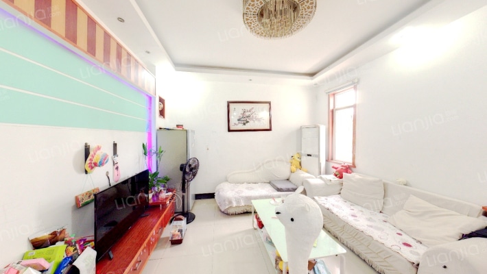 山湖苑东区二手房实景图