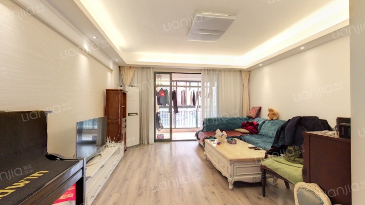 联泰香域中央A区二手房实景图