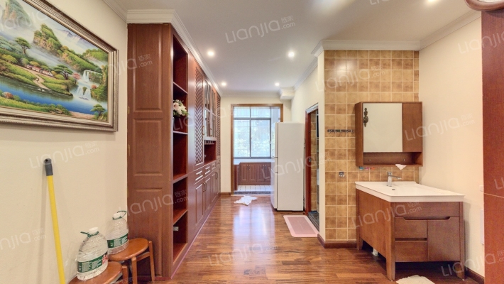 新公园路二手房实景图