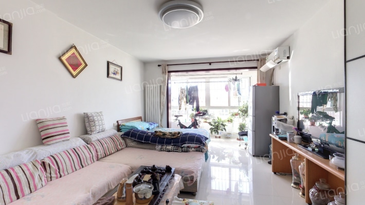 利海家园二手房实景图