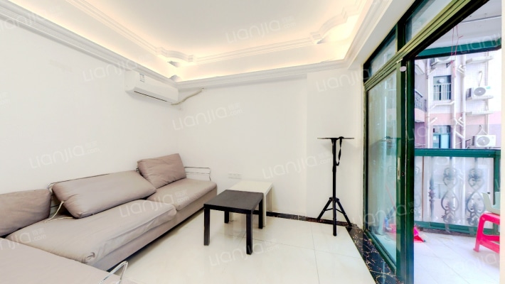 城启荔港南湾二手房实景图