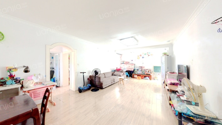 德辉花园二手房实景图