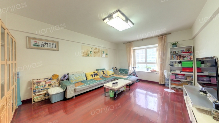 江郊庭院二手房实景图