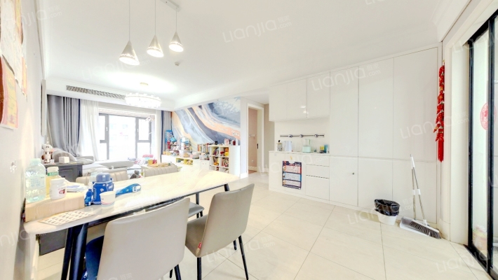 融创天朗南长安街壹号三期二手房实景图