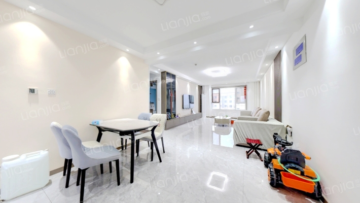 汇源首座二手房实景图