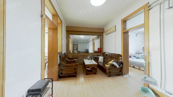 通信四局家属院二手房实景图