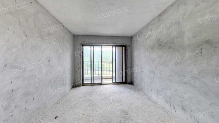 天基叠彩领峰二手房实景图