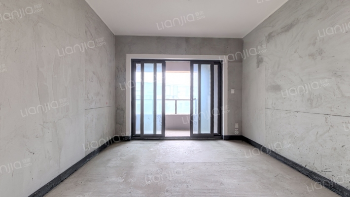 铂爵郡二期二手房实景图