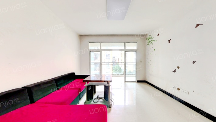 米兰绿洲二手房实景图