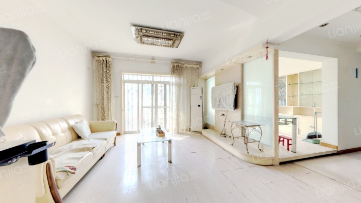 龙凯大厦二手房实景图