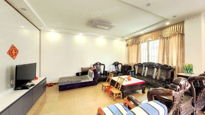 龙聚环新村二区二手房实景图