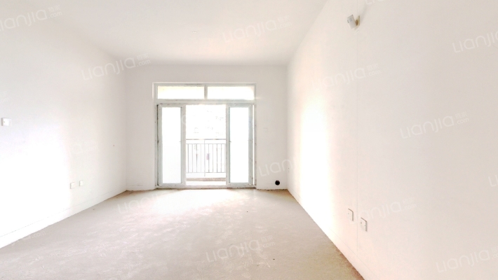 银翔翡翠谷B区二手房实景图