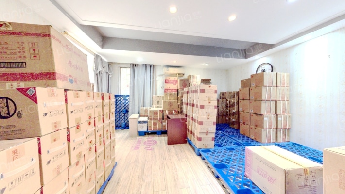 依山碧玉二手房实景图