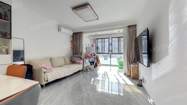 雅鹿新苑（明中苑）二手房实景图