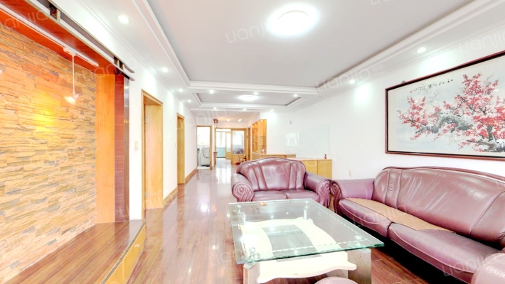 欢乐精品园二手房实景图