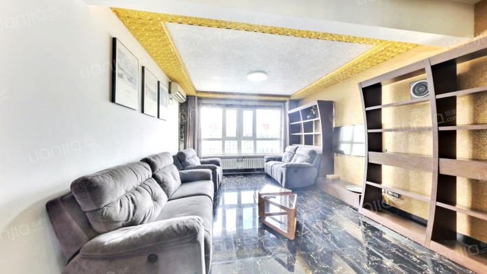 群力家园S区二手房实景图