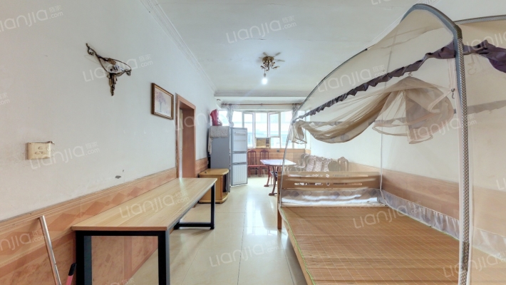 联芳花园三期二手房实景图