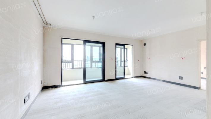 保利紫云云起二手房实景图