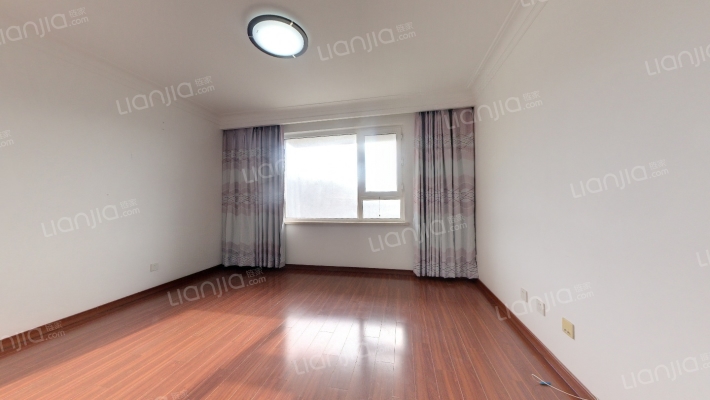 万科溪之谷四期二手房实景图