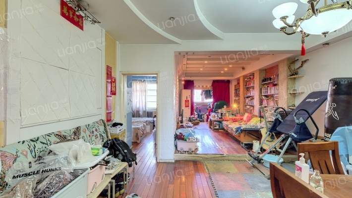 巨福新园二手房实景图