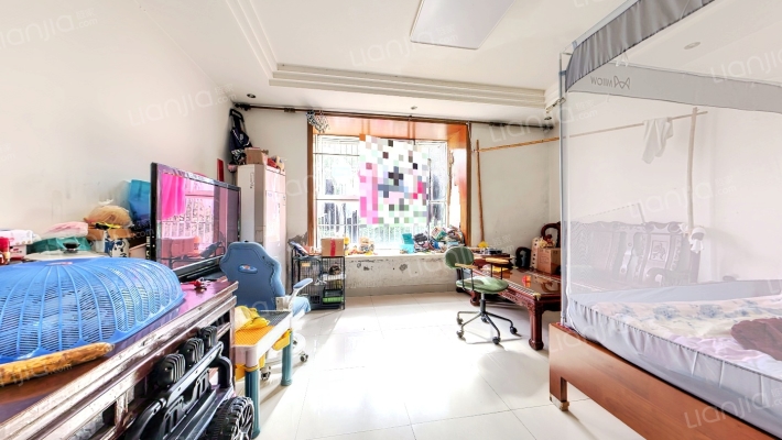 河畔人家二手房实景图