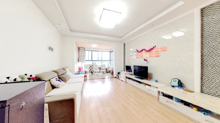 康成家园二手房实景图