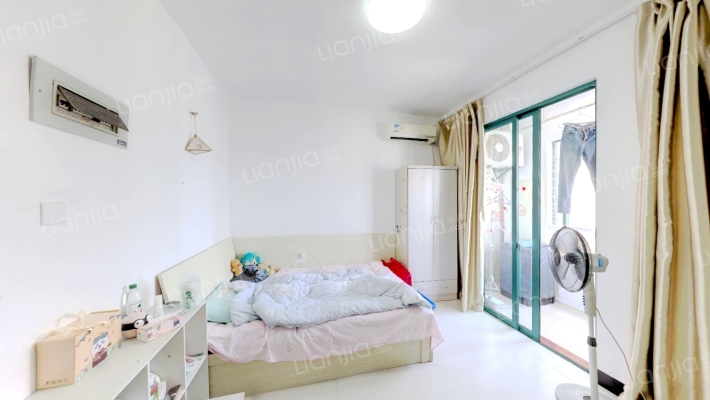 书香领寓二手房实景图