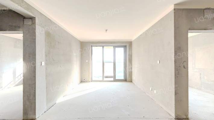 喜之郎丽湖湾二手房实景图