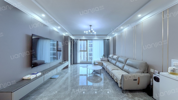 天保九如品筑体仁轩二手房实景图