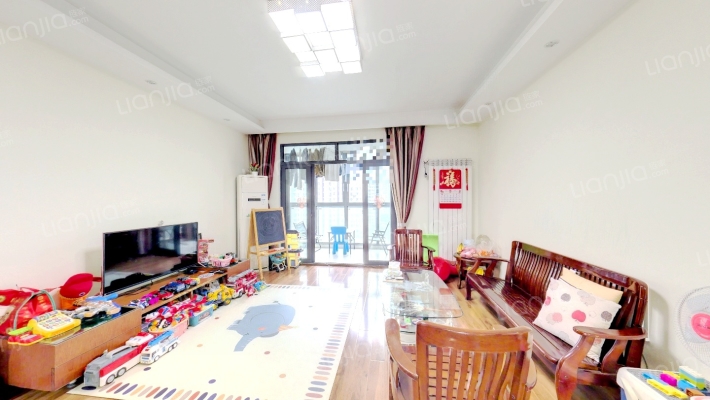 湖大琴园二手房实景图